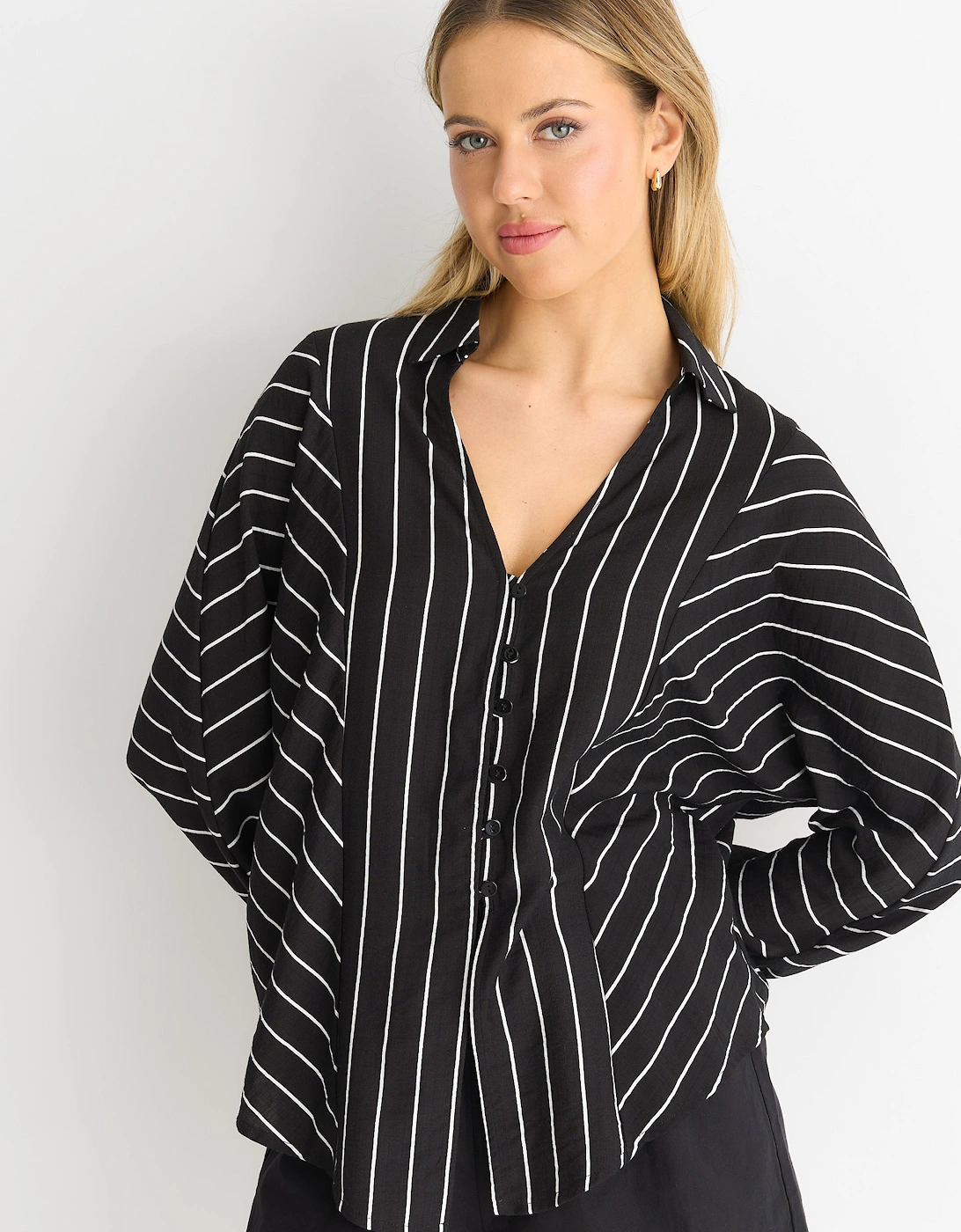 Gini London Women's Black Long Sleeve Batwing Stripe Shirt - Size: 14