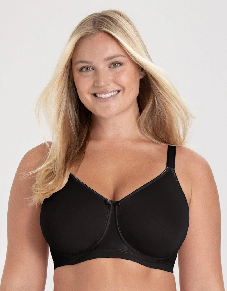 Confident Moulder Underwired Spacer Bra - Black