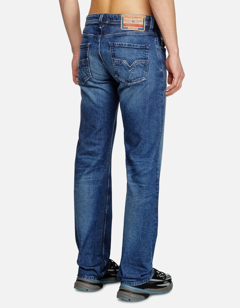 Larkee Straight Fit Jeans