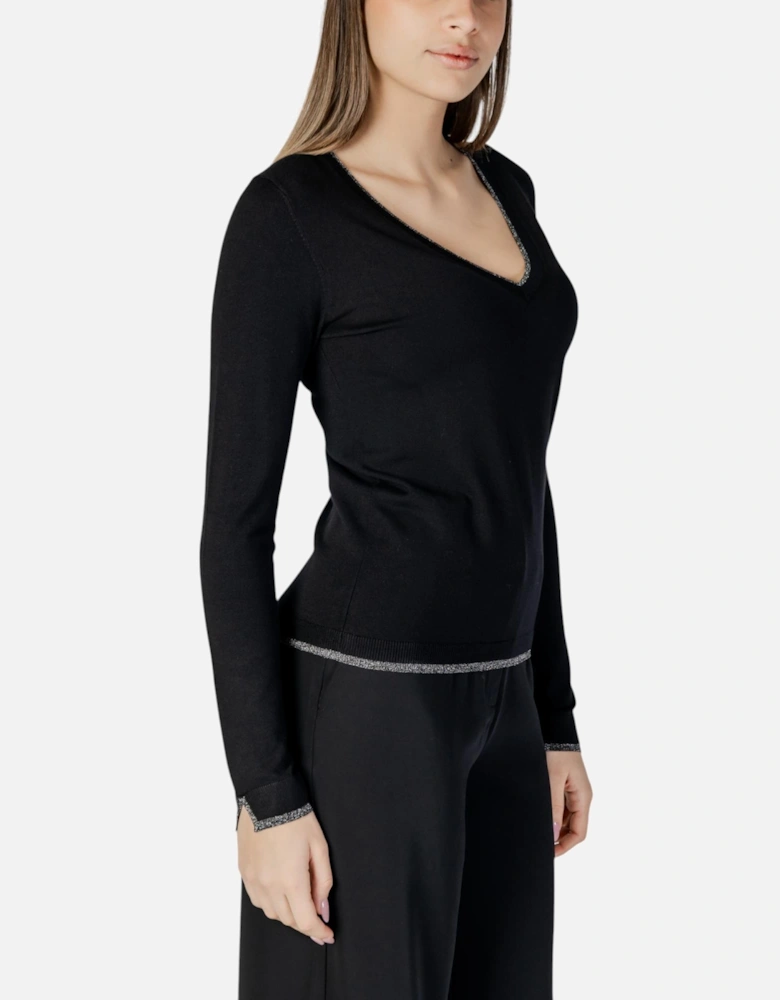 V-Neck Long Sleeve Plain T-Shirt Women - Black Shirts