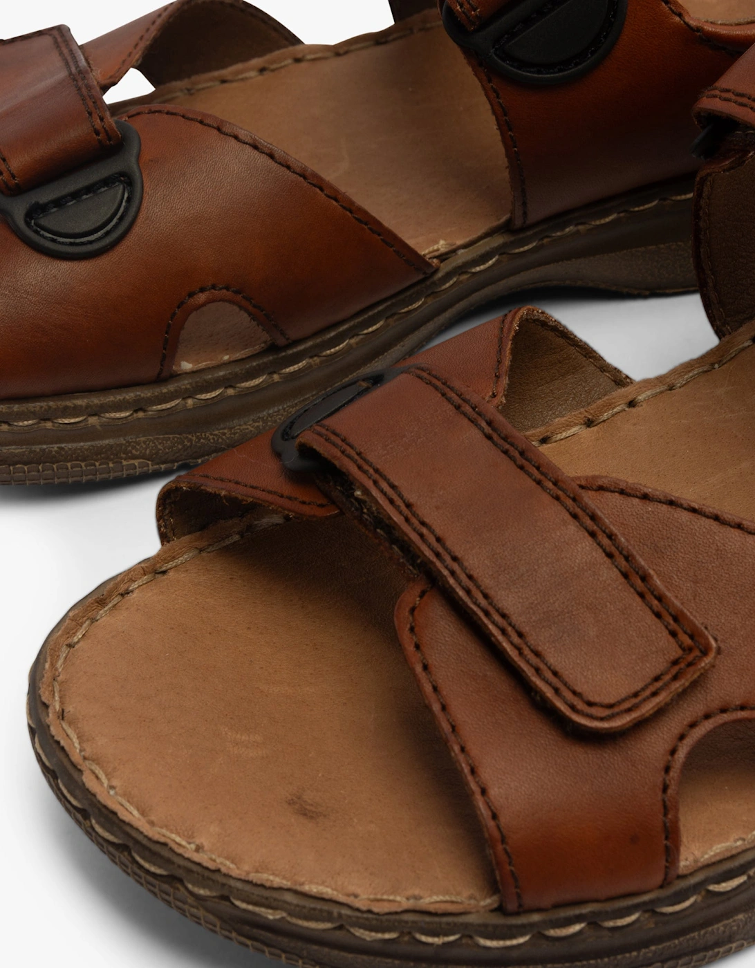 21461-24 Mens Sandals Brown