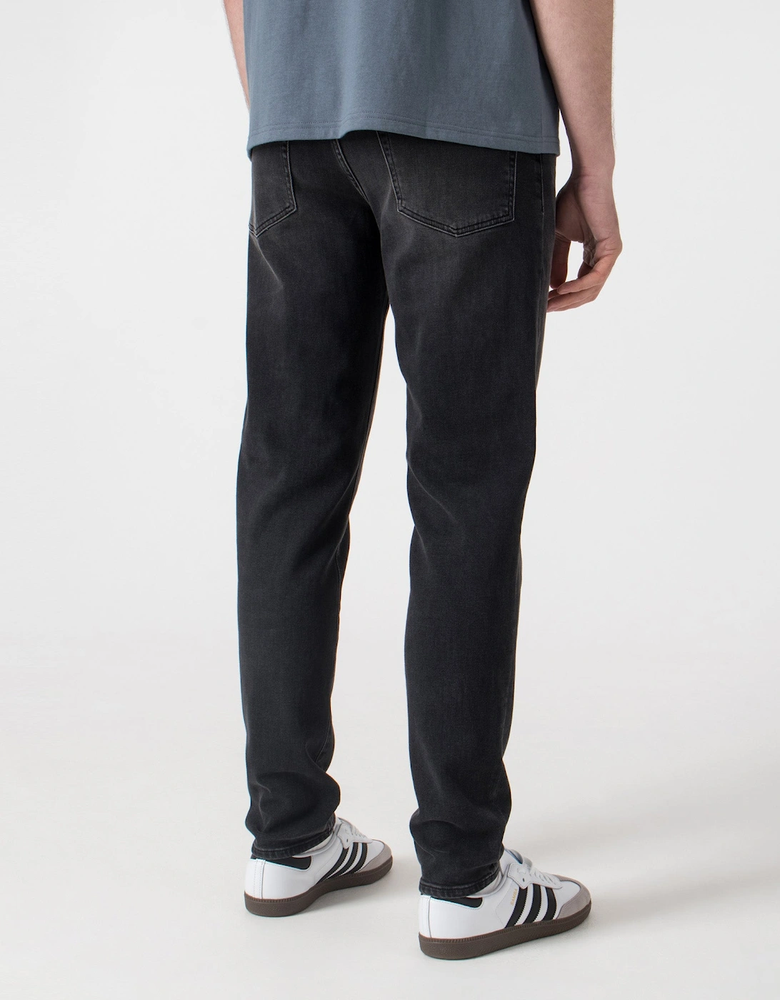 Tapered Fit ONYX Jeans