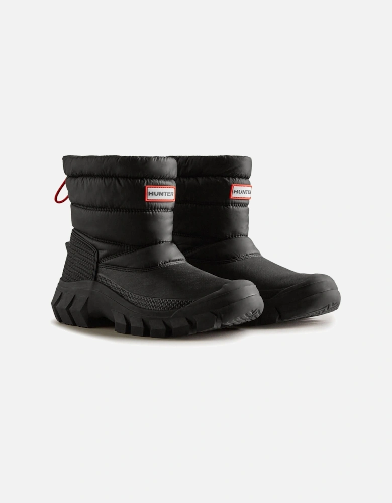 model Intrepid Short Snow Boot Female in Black