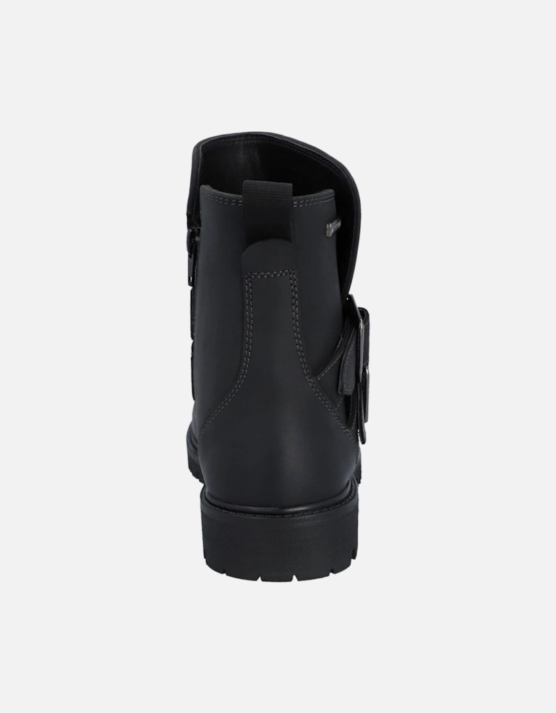 model Ness Ankle Boot Female in Black