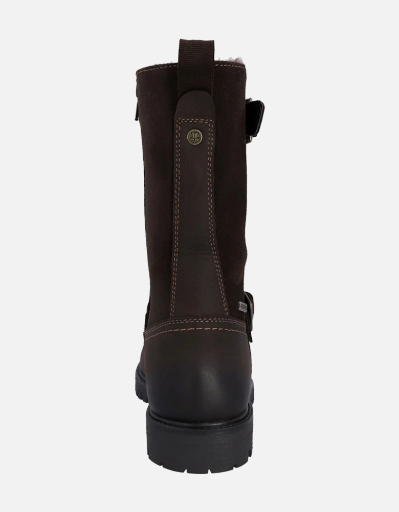 model Ness Mid Boot Female in Brown