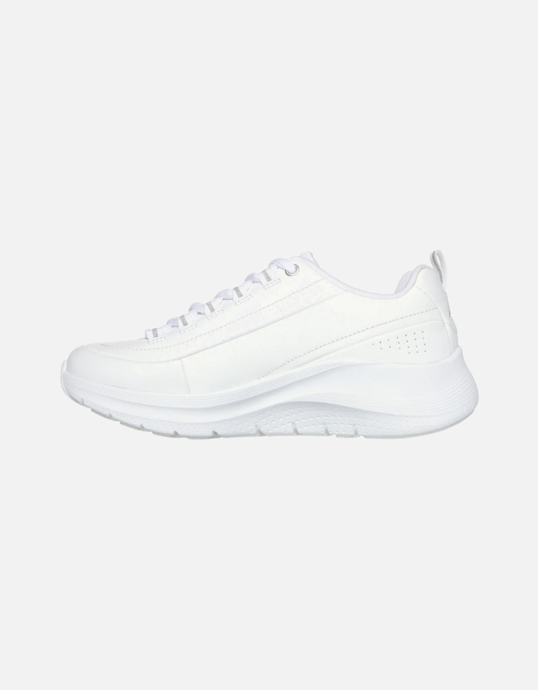 model Arch Fit 2.0 - Star Bound Trainers Female in White/Silver