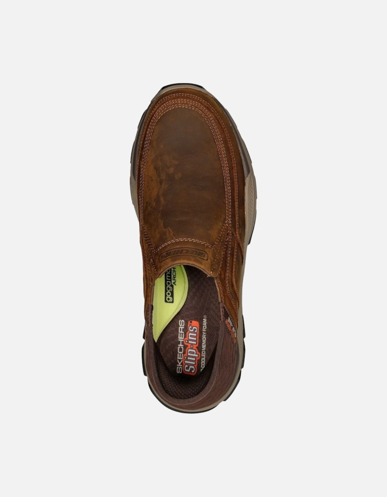 model Respected Elgin Shoes Male in Dark Brown