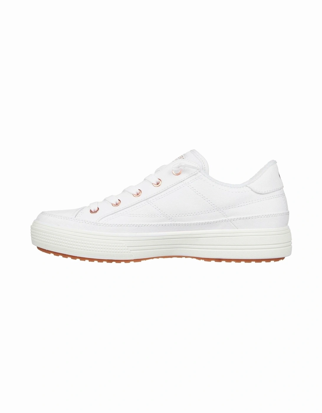 model Arch Fit Arcade - Meet Ya There Trainers Female in White