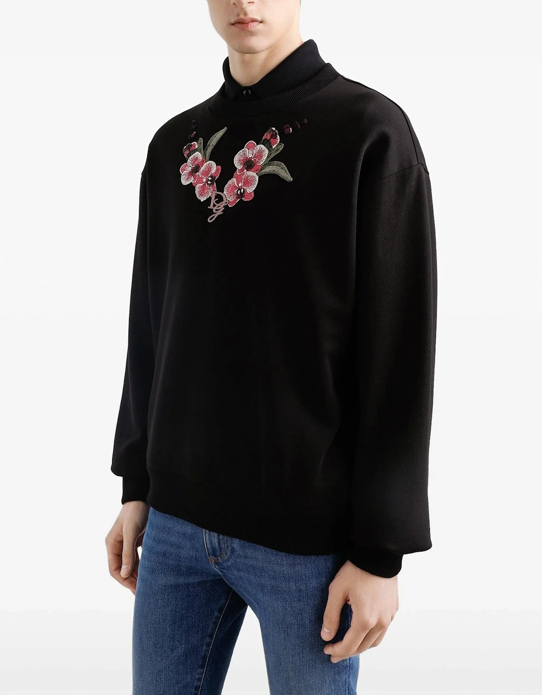 Floral Embroidery Sweatshirt Black