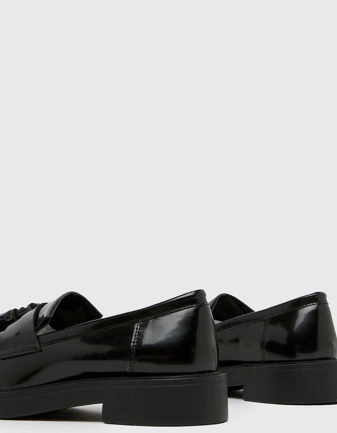 Lawton Tassel Loafer Flat Shoes - Black