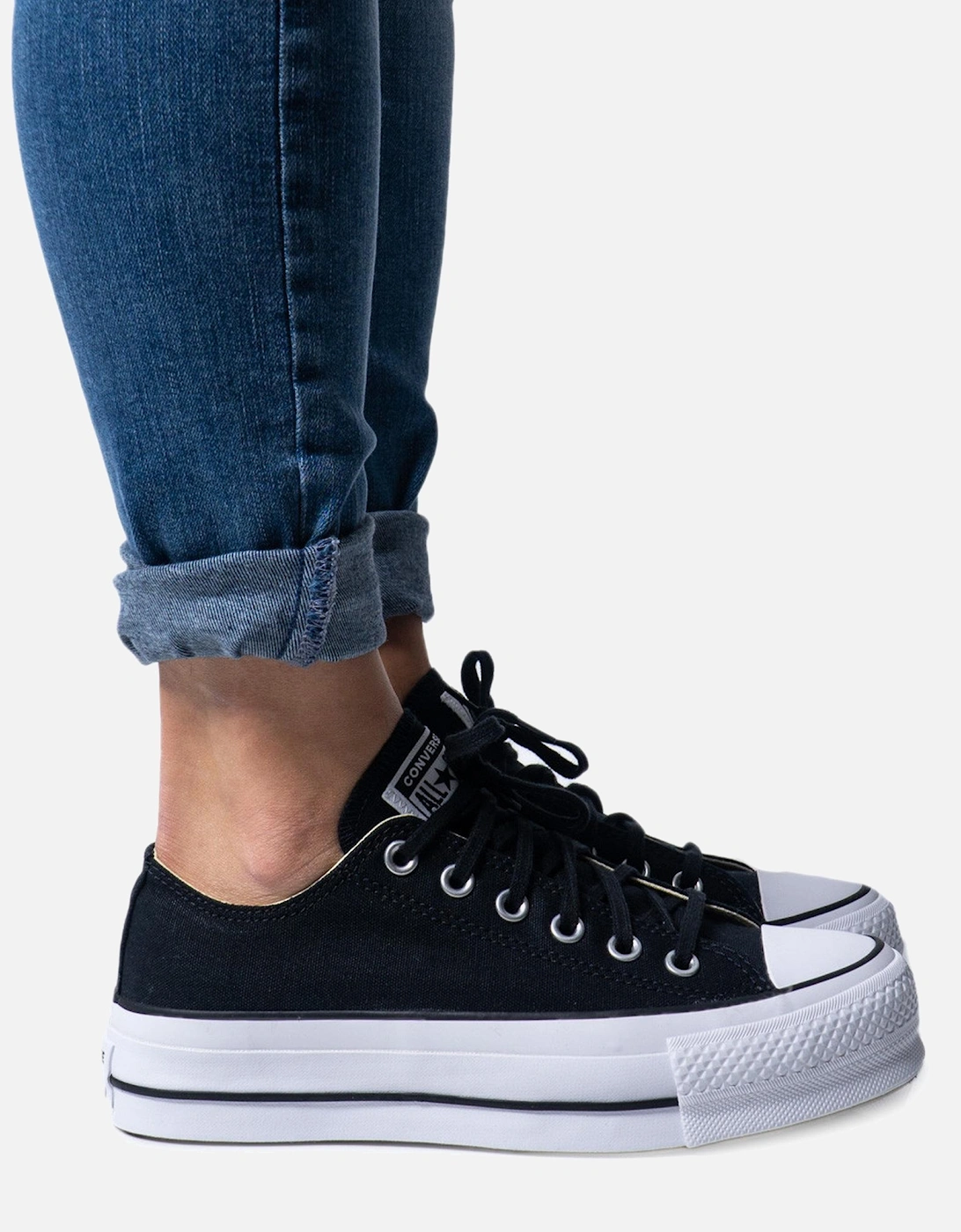 Classic Lace-Up Sneakers Women - Black, 4 of 3