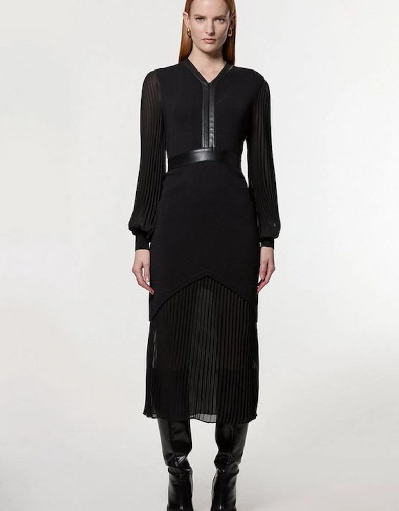 Woven Sleeved Pleated Dress With Pu