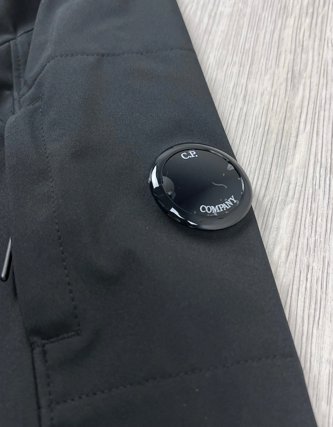 Shell Jacket - Black