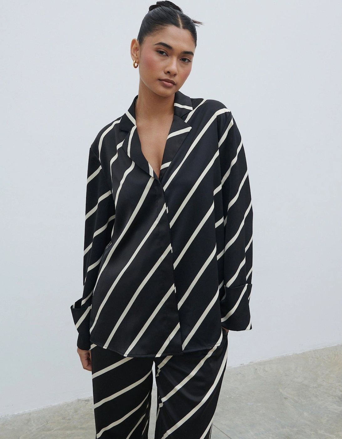 Bobbi Relaxed Stripe Shirt - Black & Cream, 2 of 1