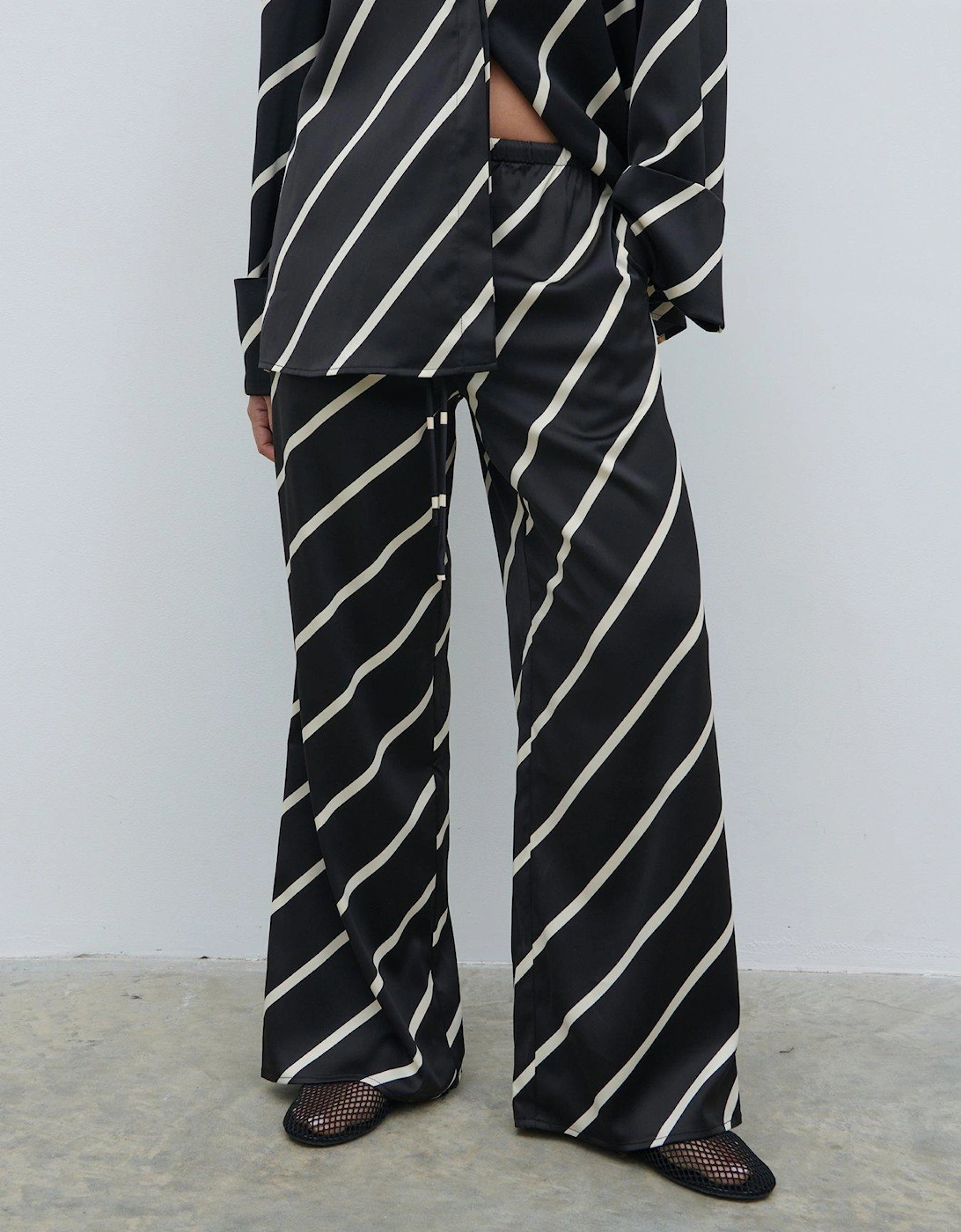 Bobbi Relaxed Stripe Trouser - Black & Cream, 2 of 1