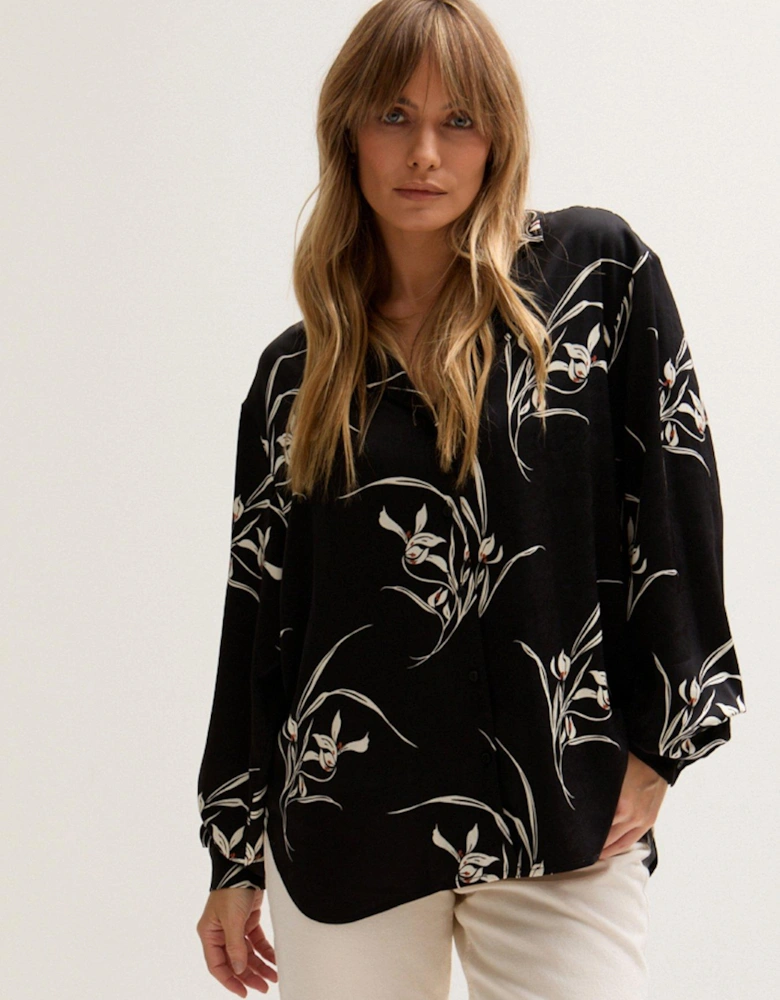 Lillibet Large Floral Print Shirt In Black