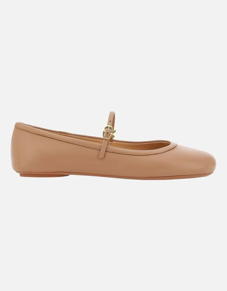 Carla Ballerinas Women - Beige Flats