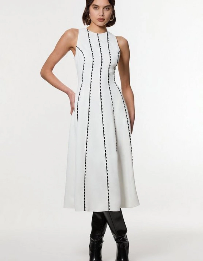 Scallop Trim Panelled Crepe Maxi Dress