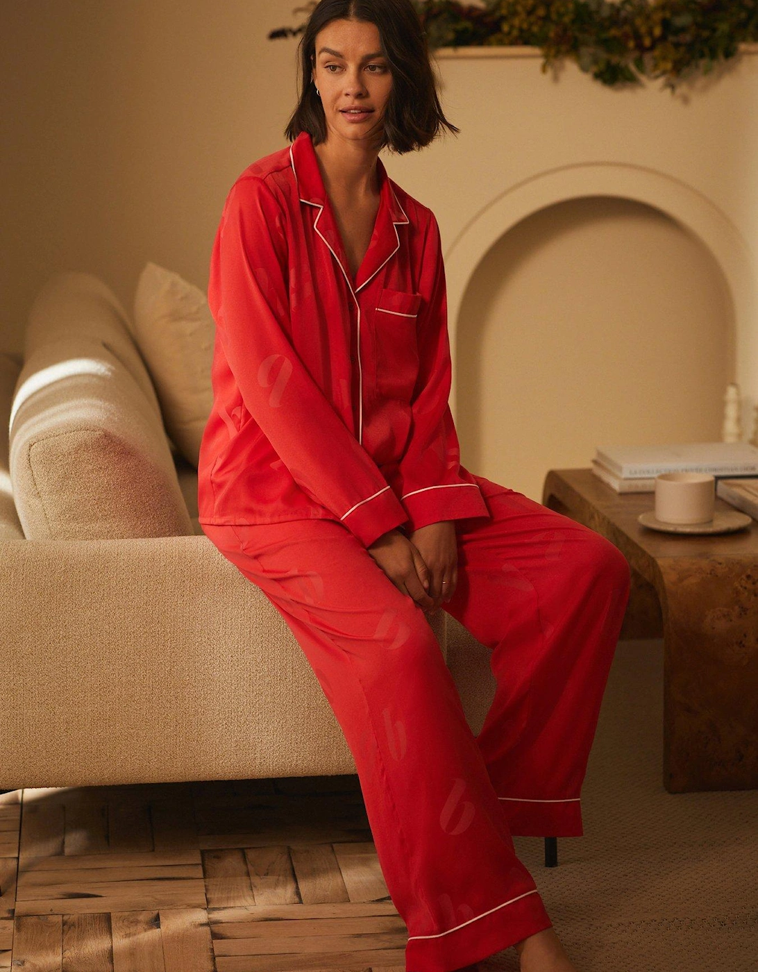 Jacquard Button Through Pyjama Set - Red