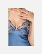 Thumbnail 3 of 6