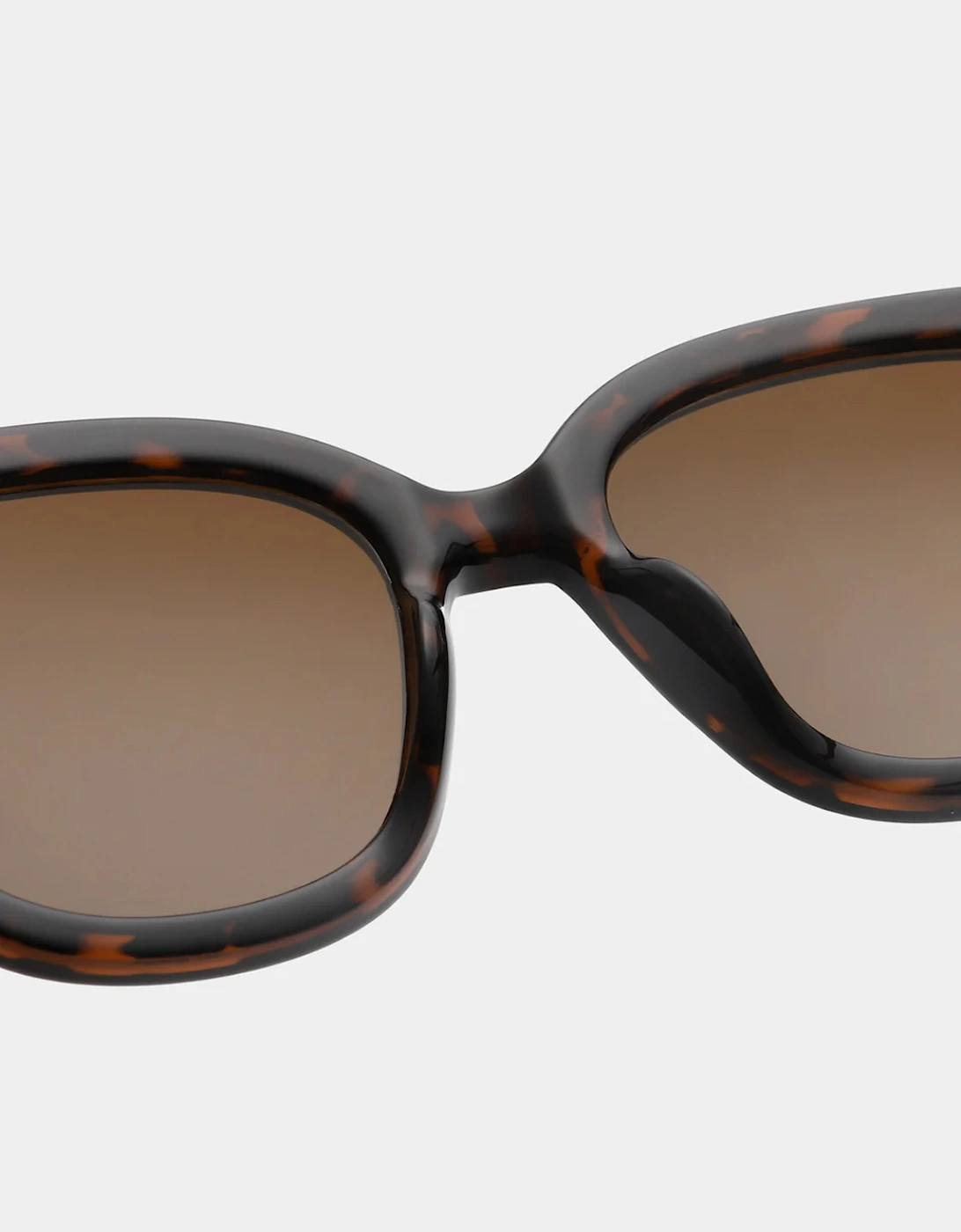 A.Kjaerbede Billy Sunglasses Demi Tortoise