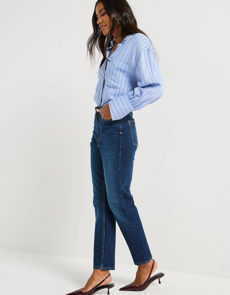 Comfort Girlfriend Straight Leg Jeans - Dark Wash