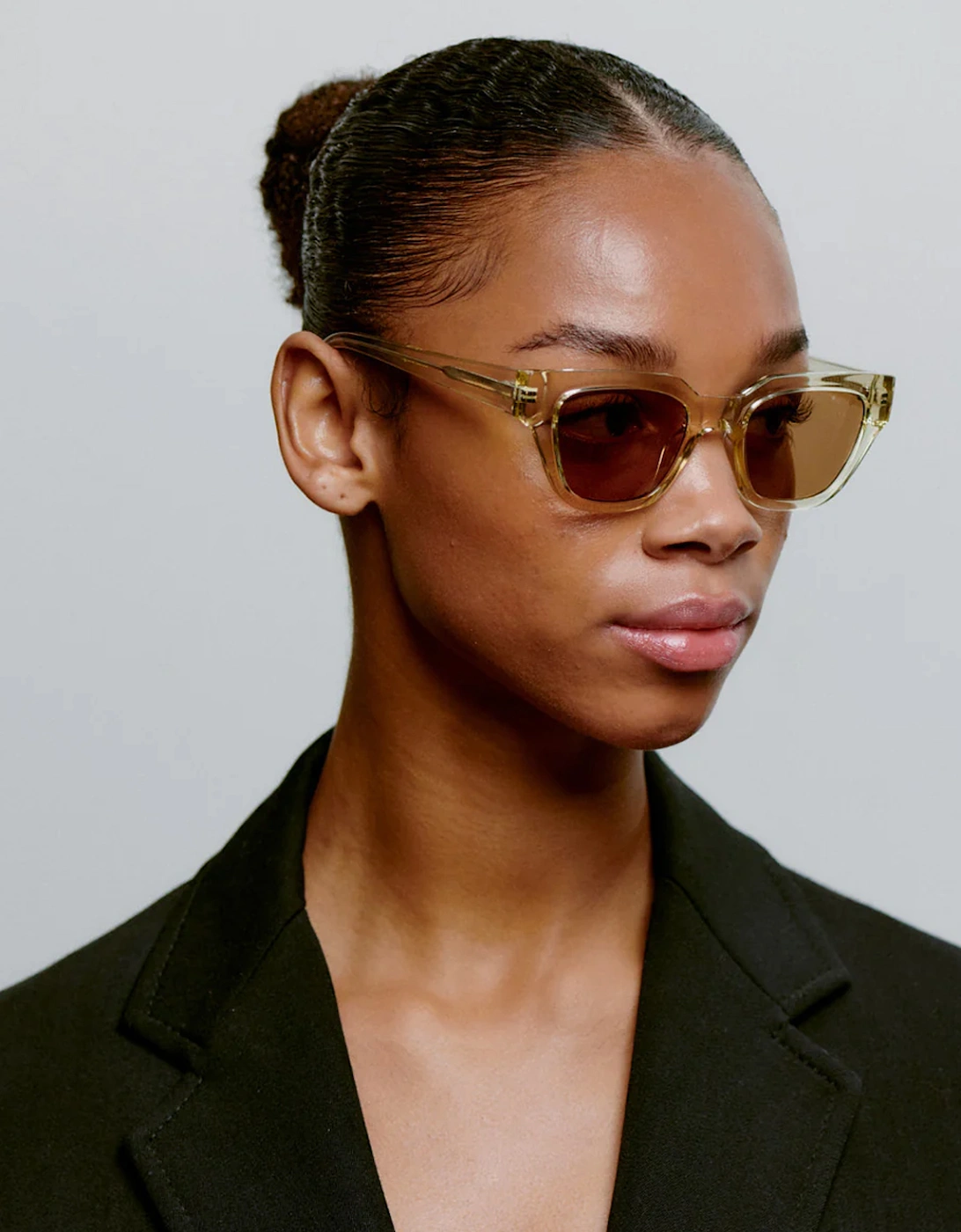 A.Kjaerbede Kaws Sunglasses Ecru Transparent