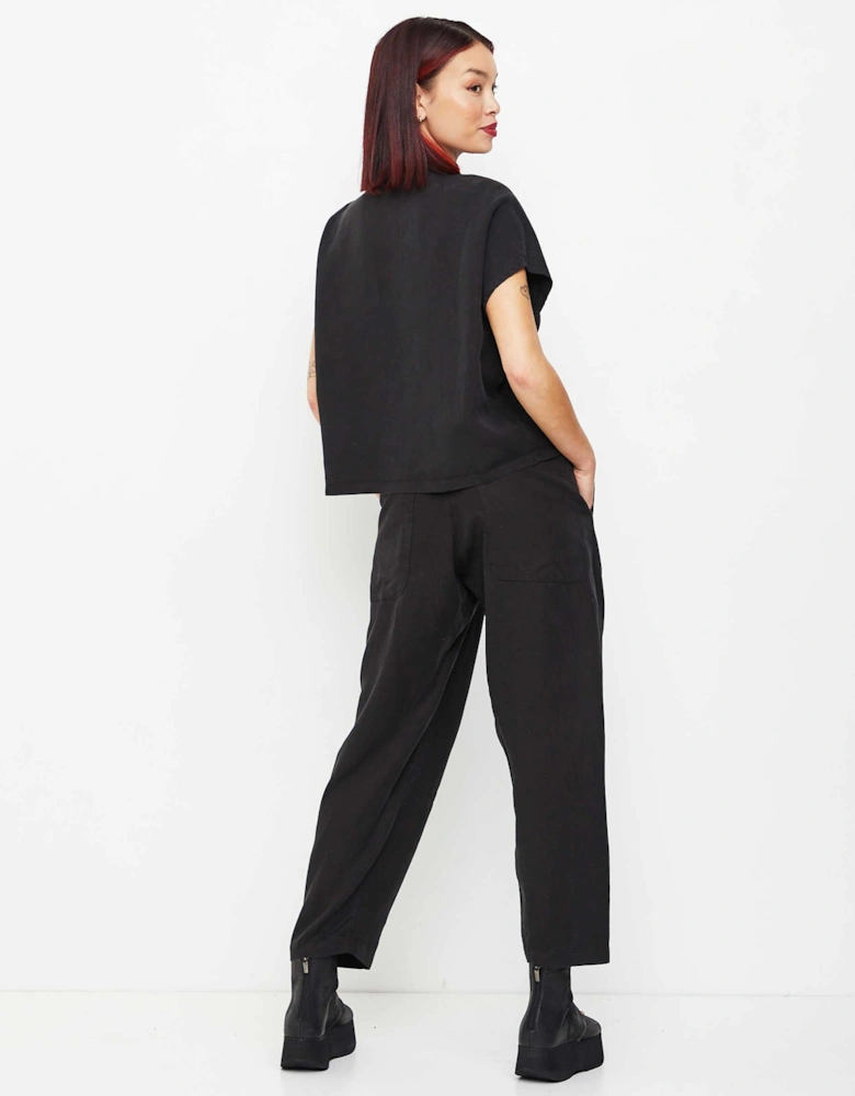 Barrel-Leg Belt Trousers