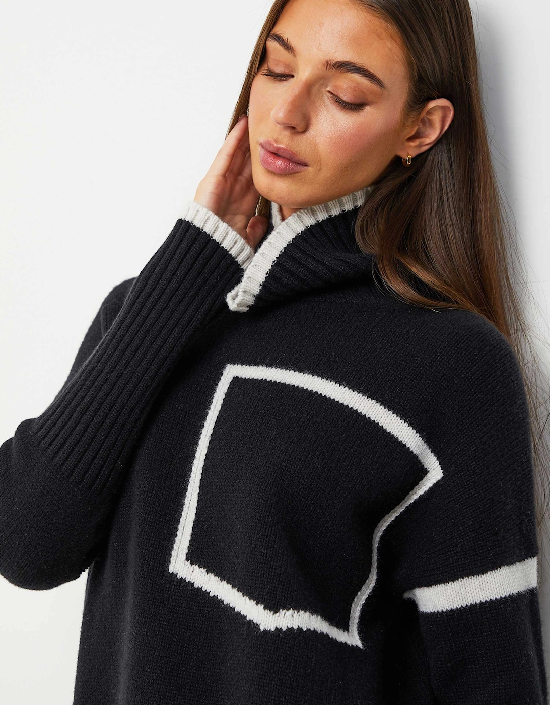 Contrast Trim Roll Neck Jumper