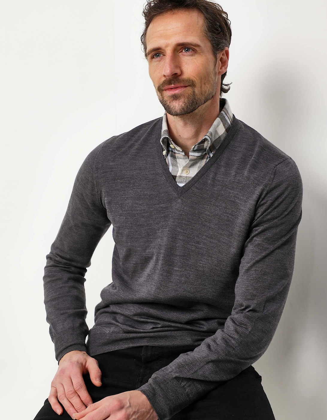 Virgin Wool V-Neck Jumper