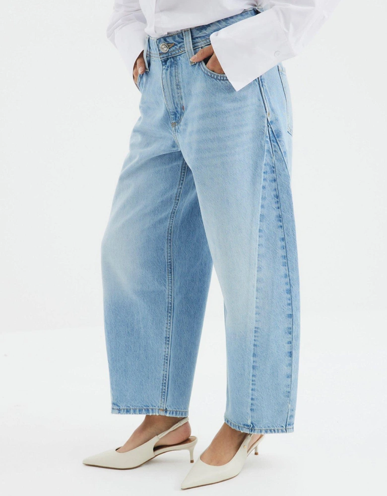 Seam Barrel Jeans - Light Denim