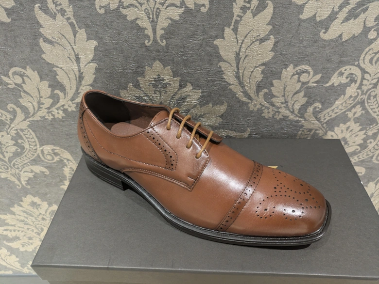 Eton Brogue Shoes - Tan