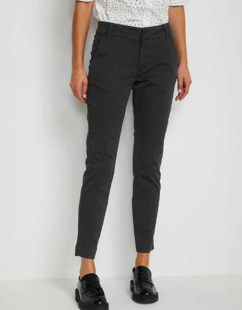 Mette Cropped Trousers - Black