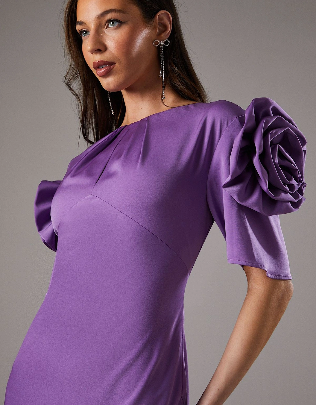 Corsage Shoulder Short Sleeve Dress