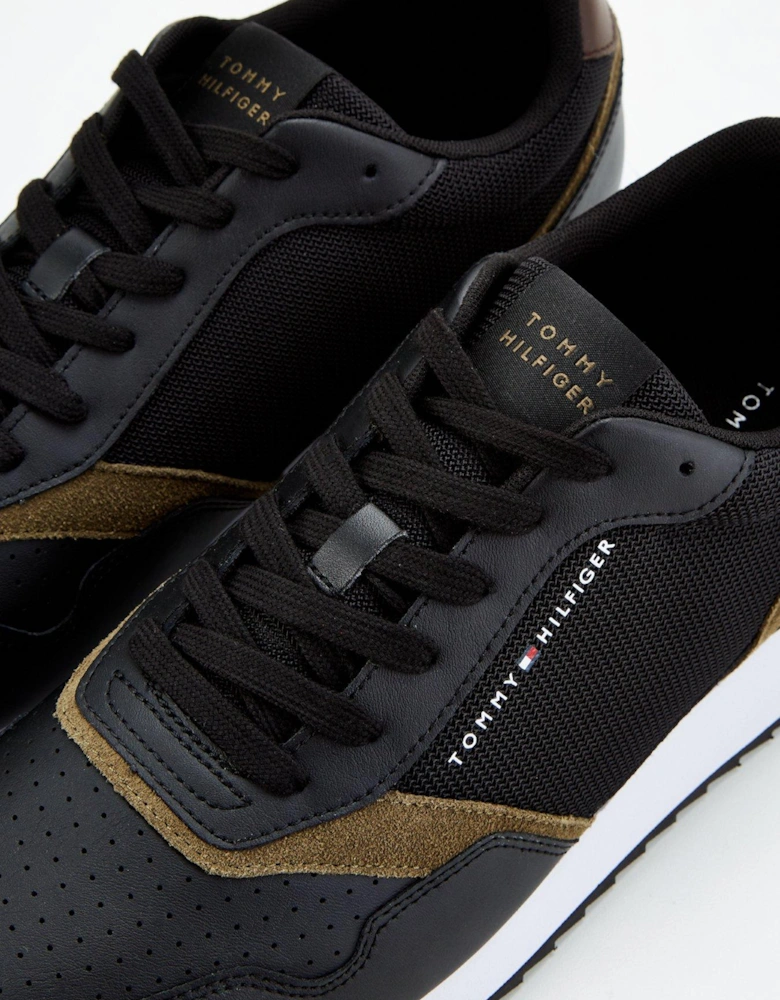 Panel Trim Evo Runner - Black