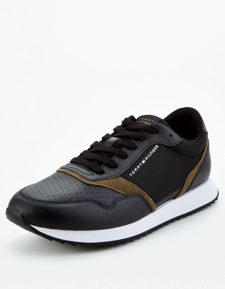 Panel Trim Evo Runner - Black