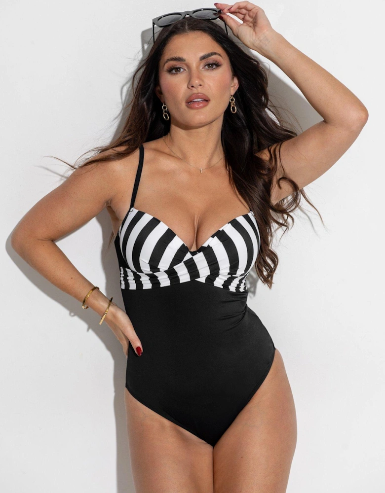 Free Spirit Underwired Lightly Padded Swimsuit