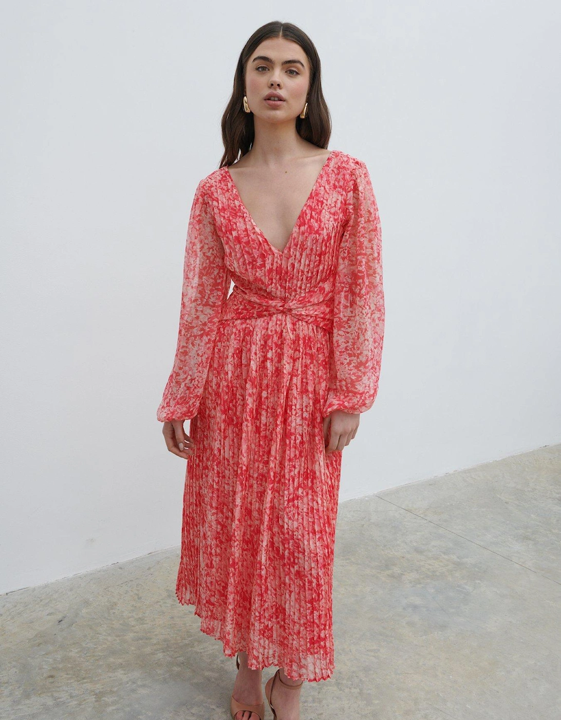 Jade Floral Pleated V Neck Midaxi Dress - Pink