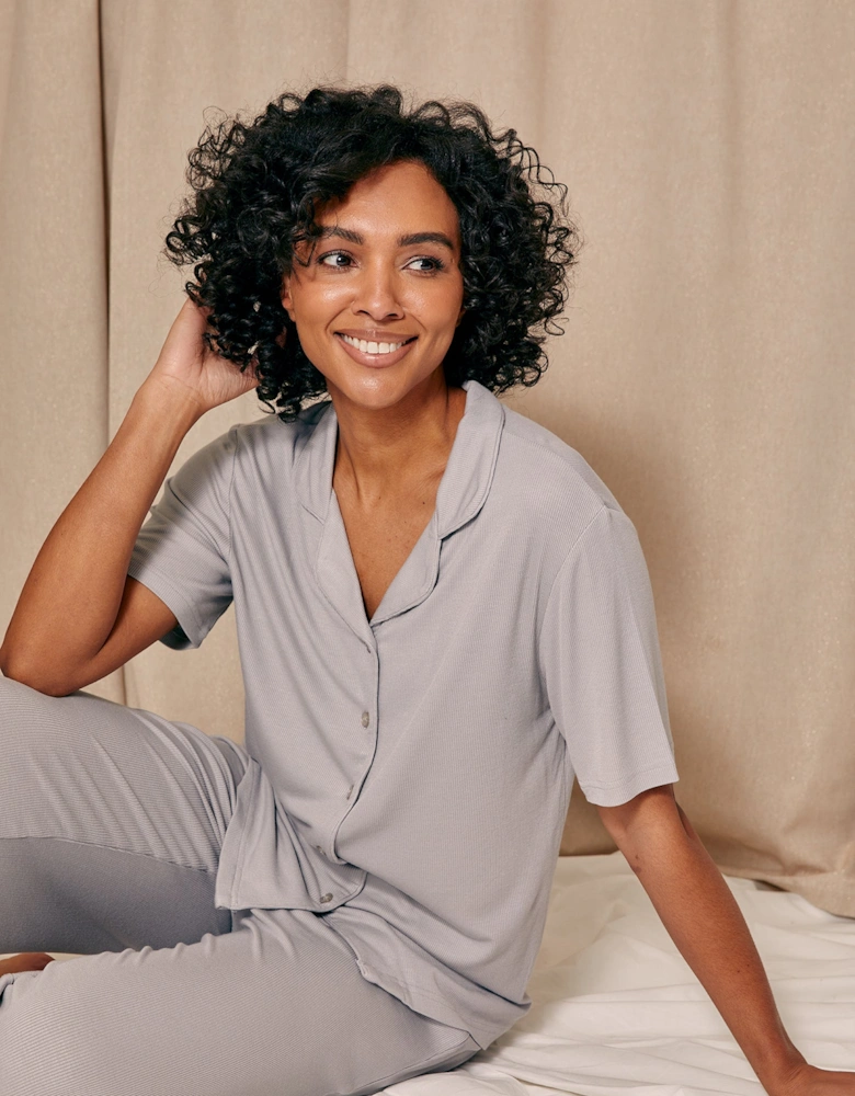 EcoVero Ribbed Shirt Capri Set in Grey