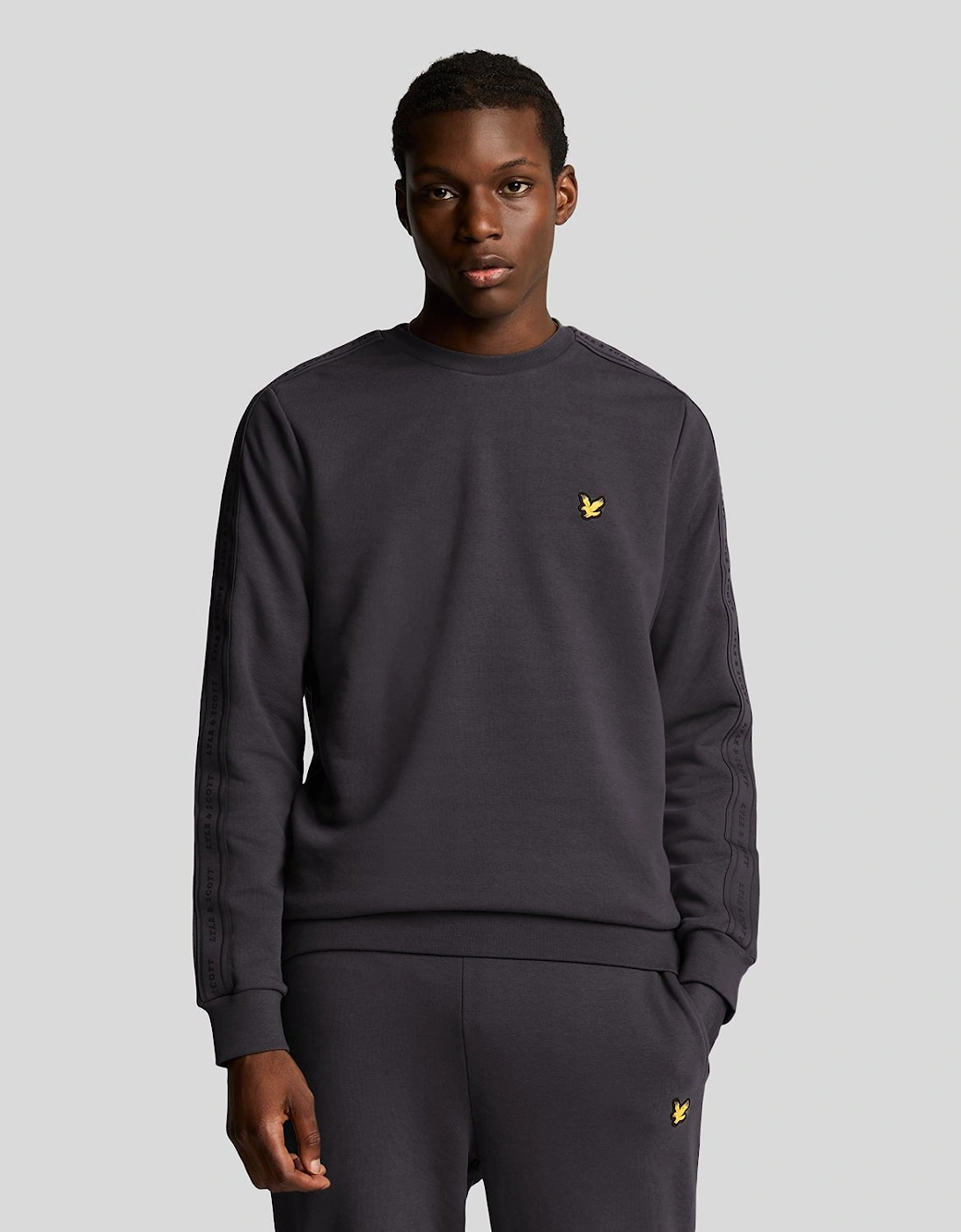 Lyle And Scott Men's Black Sports Tape Crew Neck Sweatshirt - - : 40/Regular L