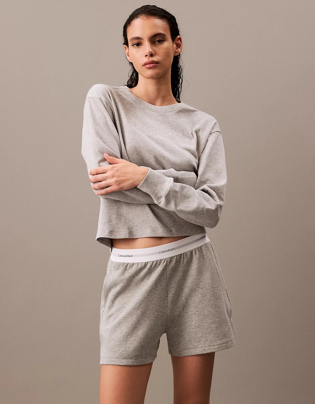Women's Calvin Klein MODERN TERRY Womens Sweatshirt Grey Heather - Size: LARGE