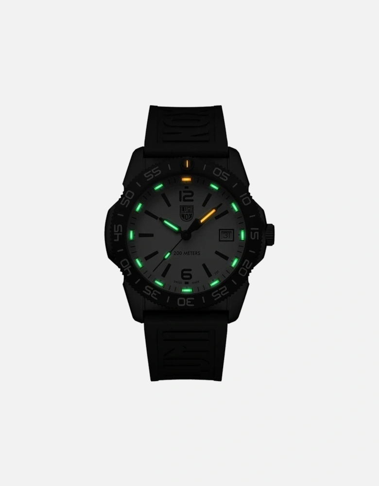 Carbon Case Quartz Analog Watch with Rubber Bracelet Women - Black
