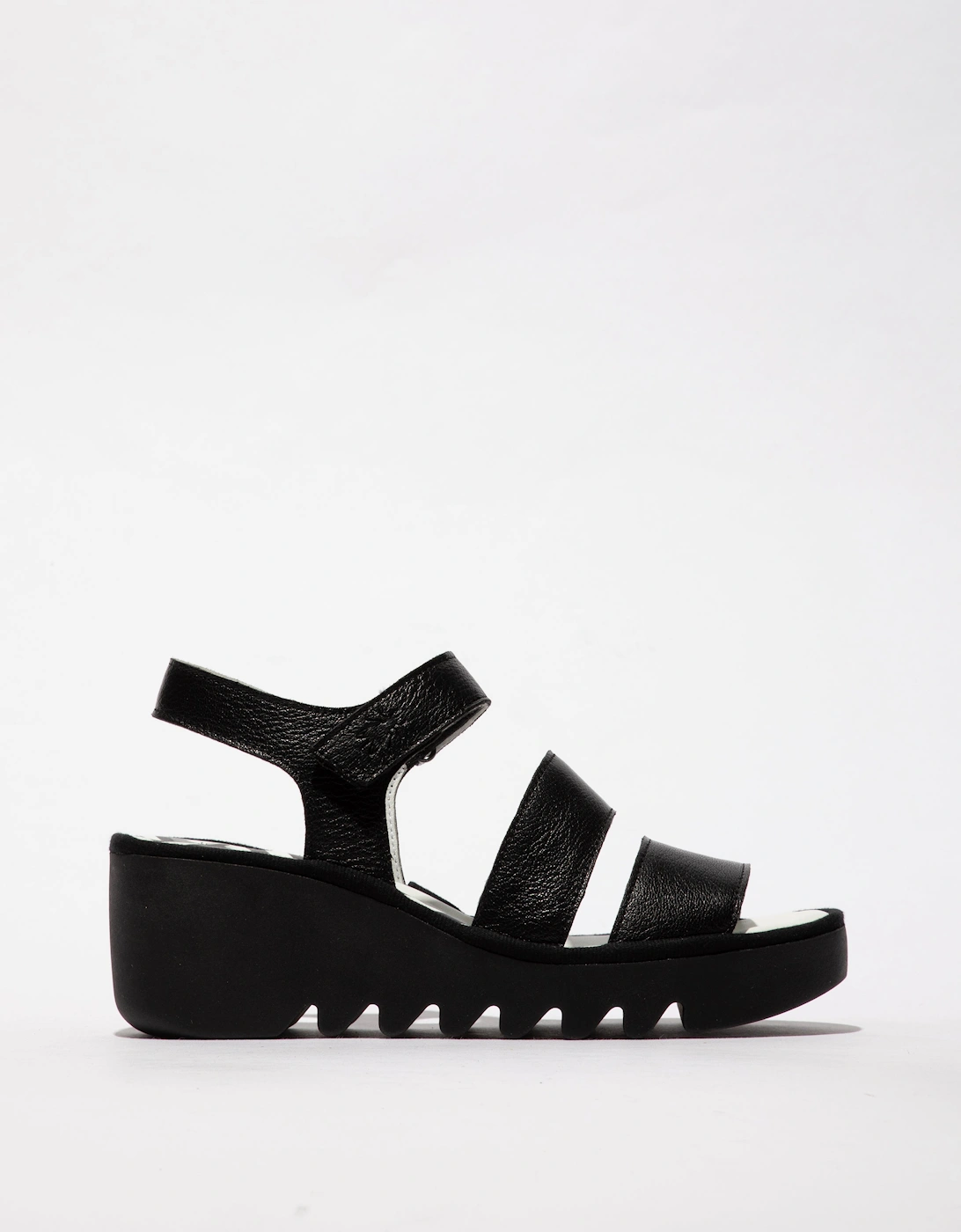 Women's Fly London BEXY575FLY Womens Sandals Black - Size: 4