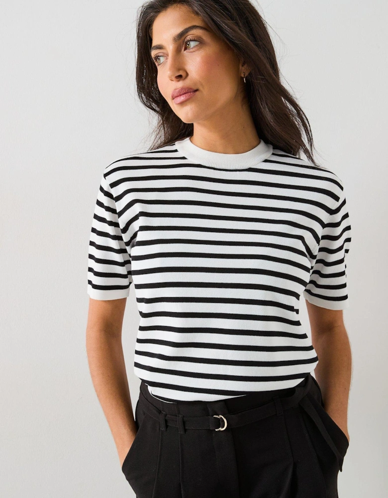 Crew Neck Short Knitted T Shirt - Mono