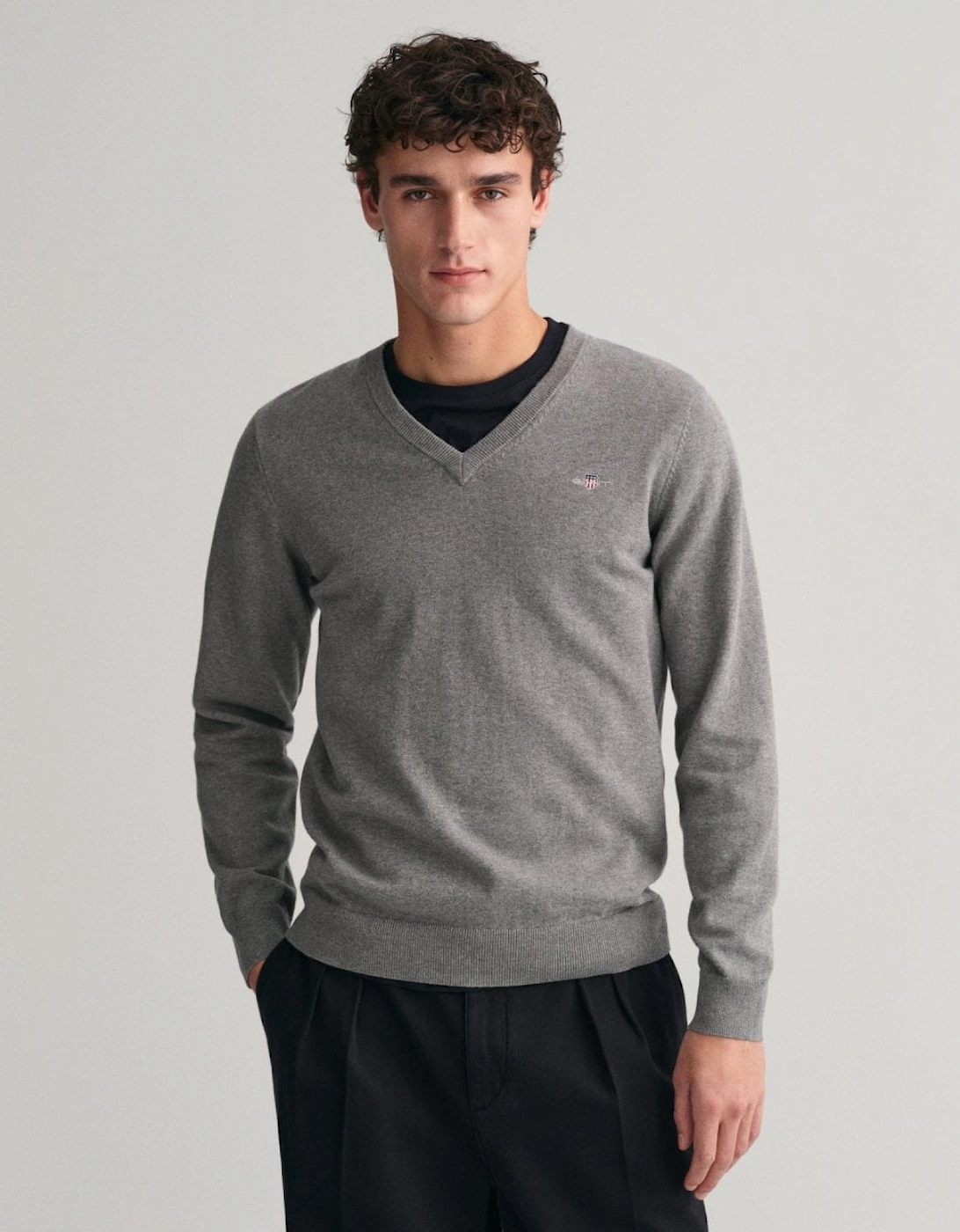 Gant Men's Grey Classic Cotton V-Neck Jumper - 92 Dark Melange  42 Xl