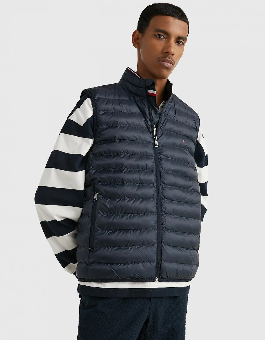 Tommy Hilfiger Men's Blue/Black Core Packable Circular Gilet - : 42/Regular Xl