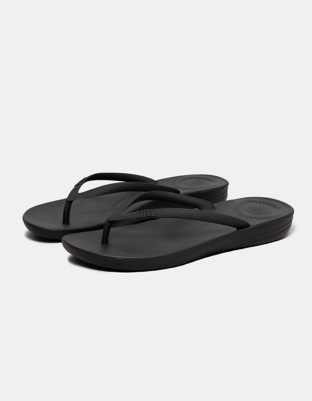 Fitflop Women's Black Iqushion Ergonomic Flip-Flops - All 090  5