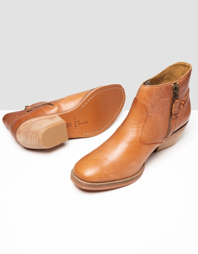Rosa Tan Womens Shoes