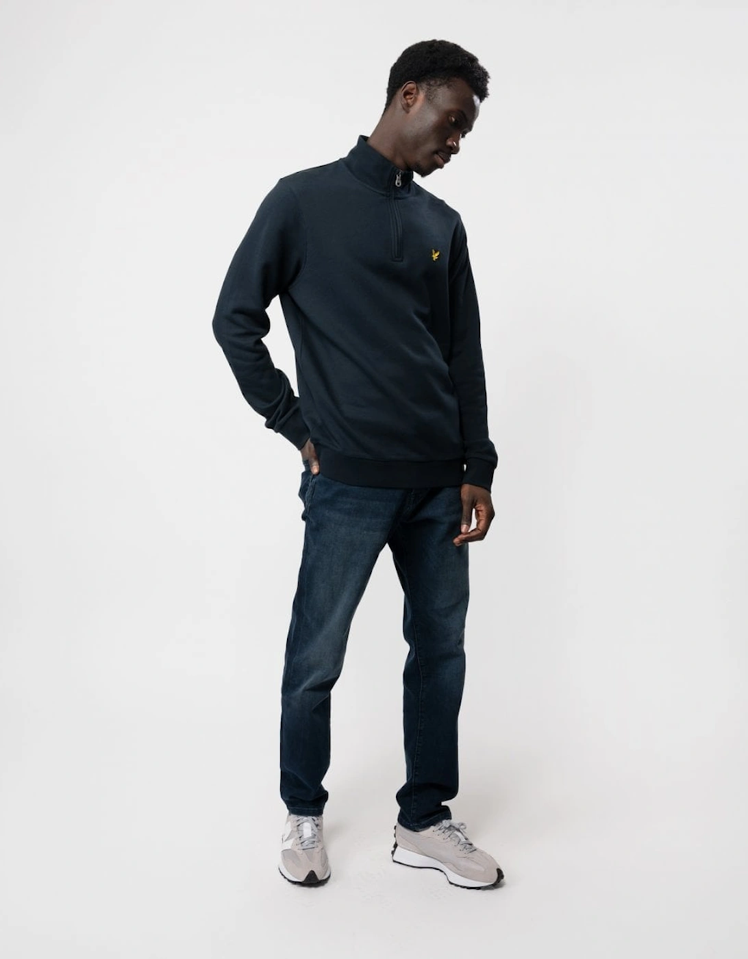 Lyle & Scott Mens Embroidered Quarter Zip Sweatshirt - Z271 Dark Navy