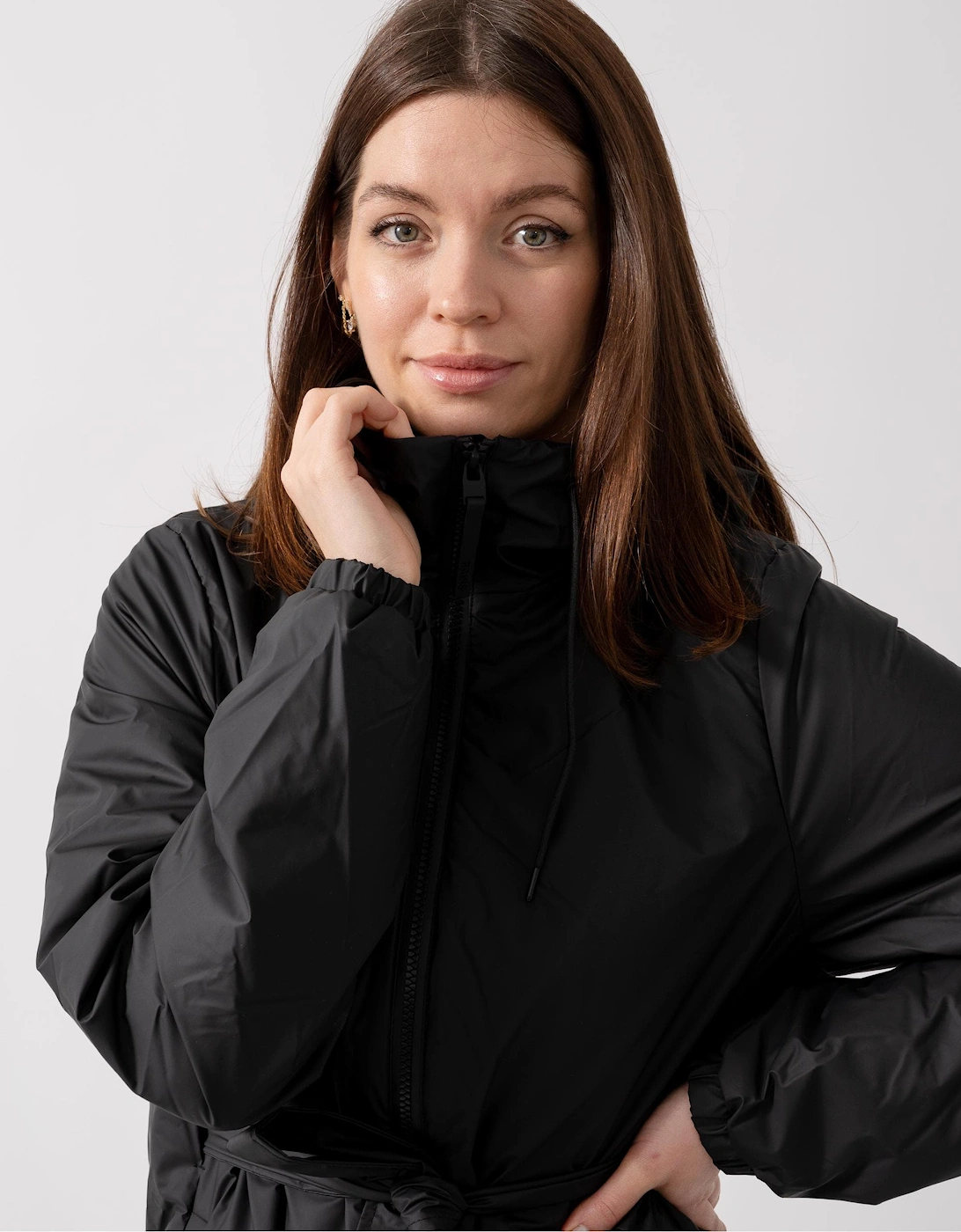 Lohja Long Insulated Curve Jacket - 01 Black